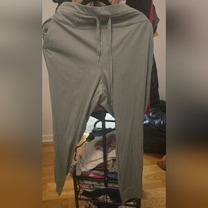 OLIVE GREEN ATHLETIC JOGGERS – SIZE 3X